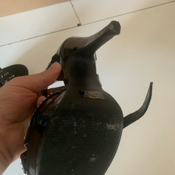 Gothy stiletto high heels gently used - Picture 5 of 6